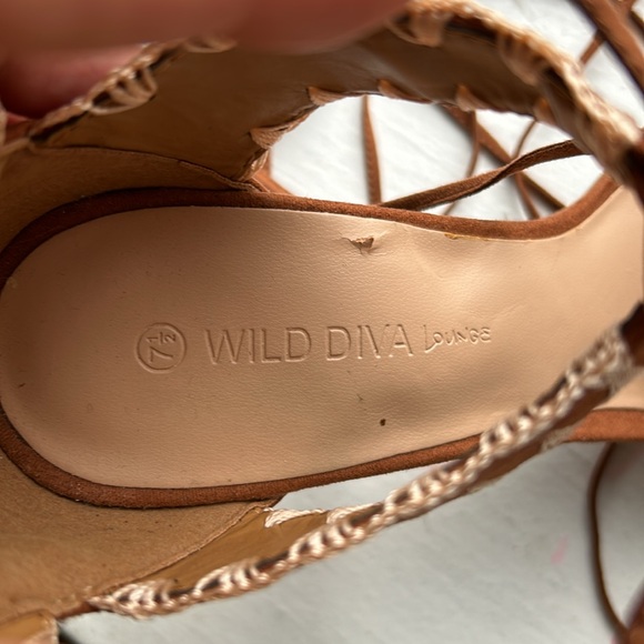 Wild Diva woman shoes size 7.5 - Picture 3 of 4